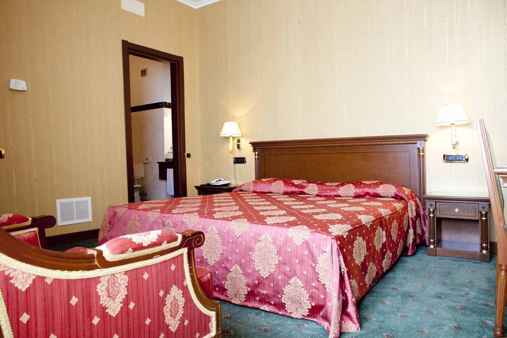 Hotel Jolly Castrovillari Eksteriør billede