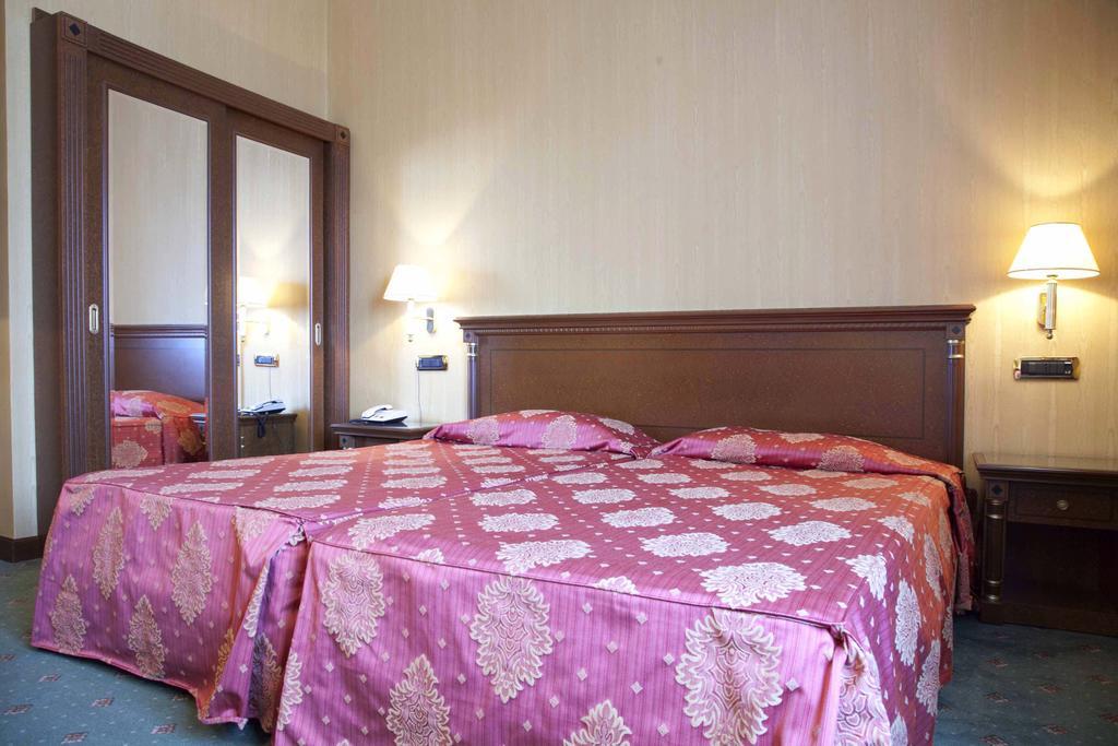 Hotel Jolly Castrovillari Værelse billede